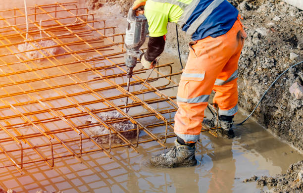 Best Concrete Repair Services  in Lindenhurst, NY